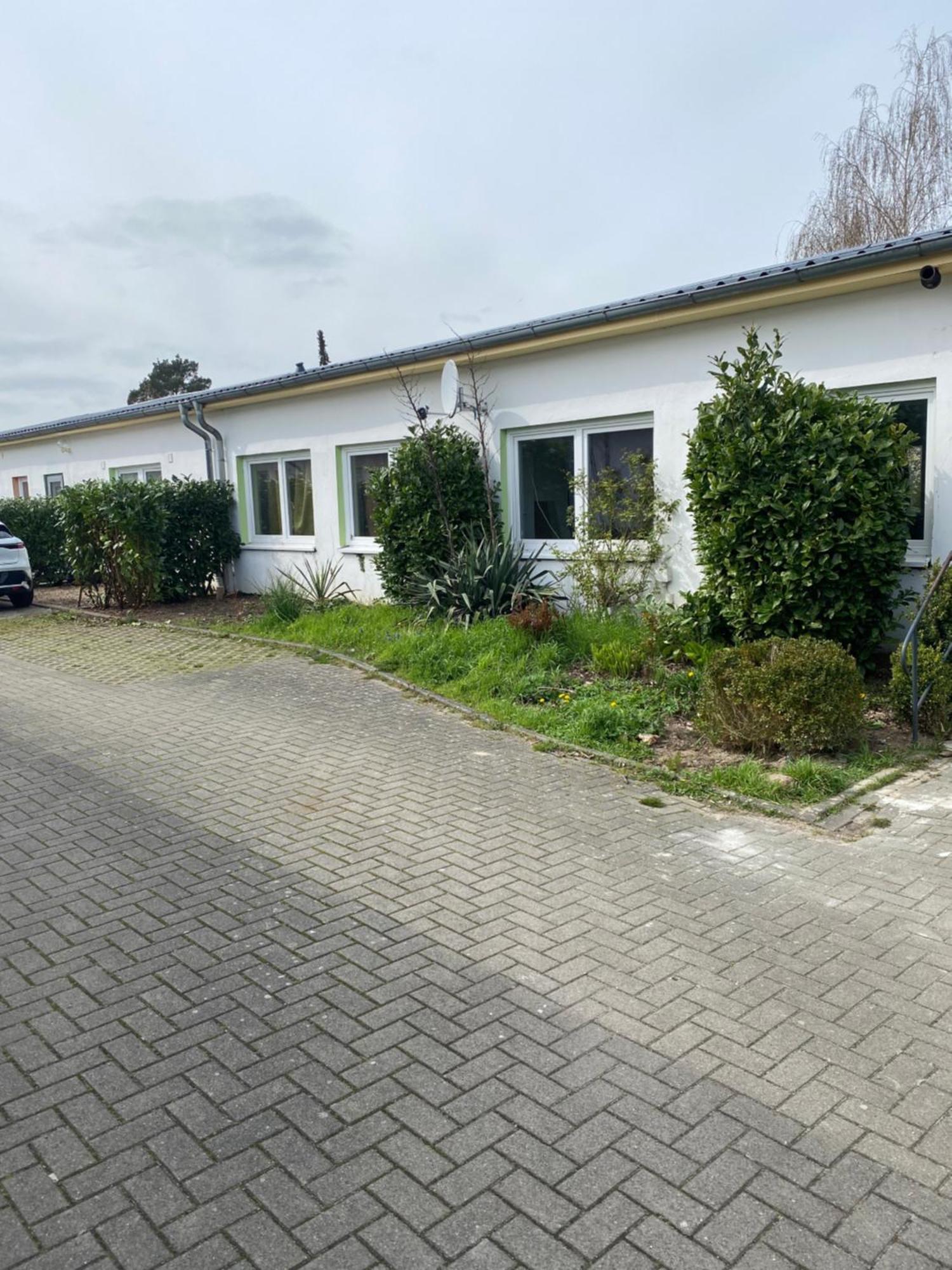 M&R Motel Rostock Exterior photo